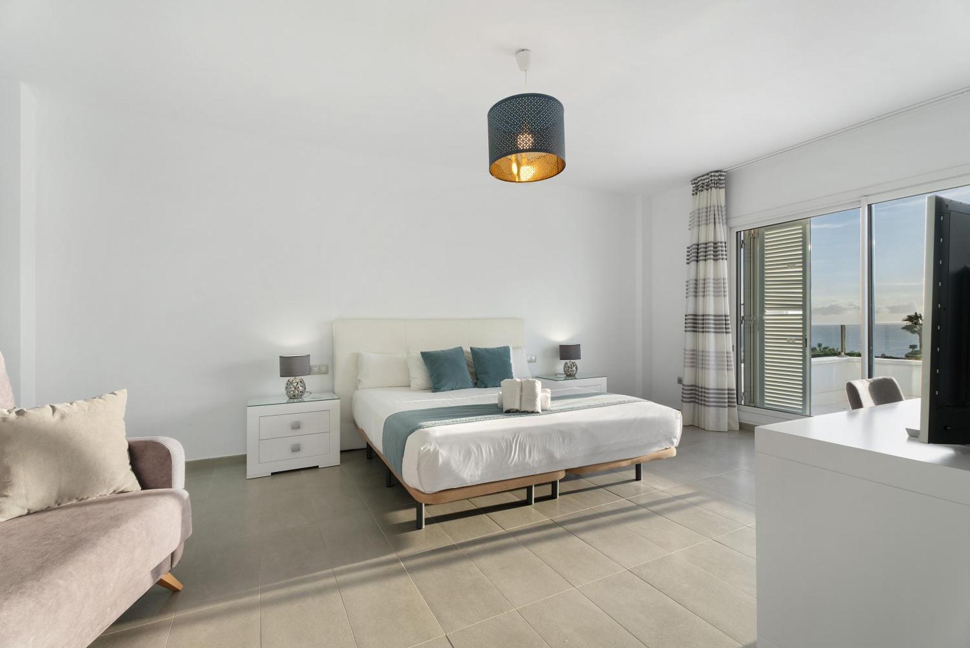 Espectacular Villa Aurora By Paramount Holidays Puerto de Santiago  Eksteriør billede