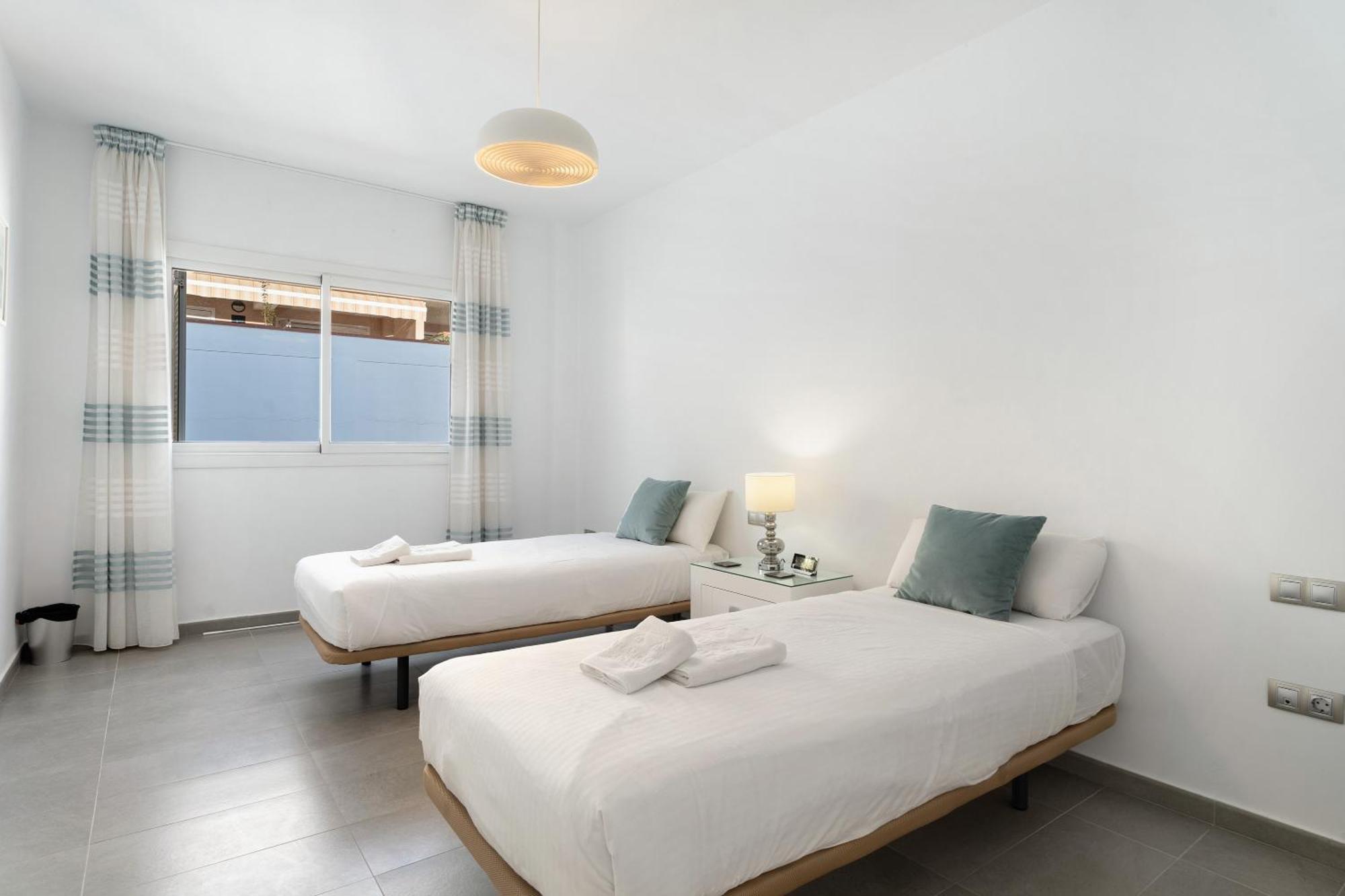 Espectacular Villa Aurora By Paramount Holidays Puerto de Santiago  Eksteriør billede